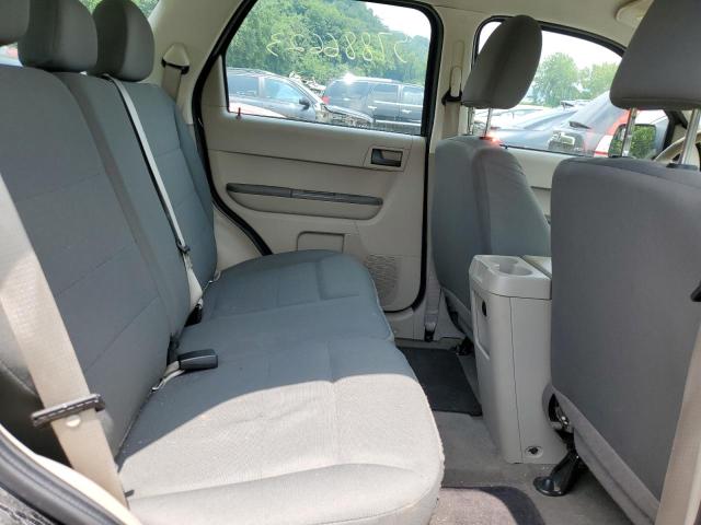 Photo 11 from auction – 2011 FORD ESCAPE XLS with VIN 1FMCU9C70BKA99467