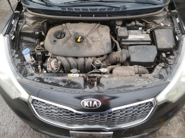 Photo 11 from auction – 2015 KIA FORTE LX with VIN KNAFX4A67F5416247