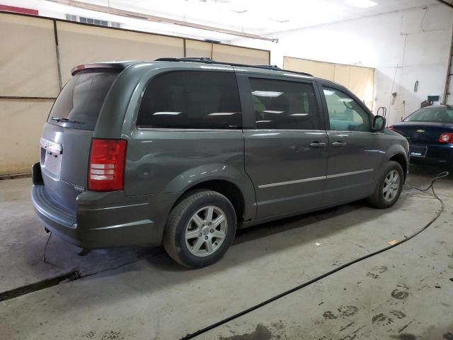 Photo 3 from auction – 2010 CHRYSLER TOWN & COU with VIN 2A4RR5D12AR300735