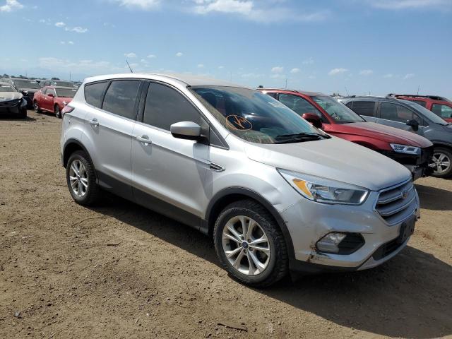 Photo 4 from auction – 2017 FORD ESCAPE SE with VIN 1FMCU9G92HUC35607