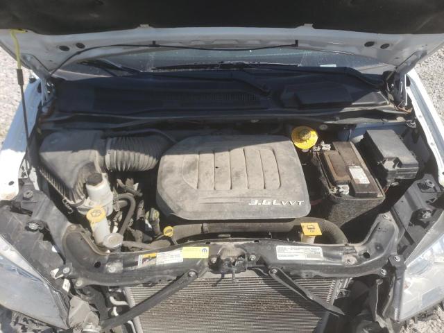 Photo 12 from auction – 2016 DODGE GRAND CARA with VIN 2C4RDGCGXGR324702