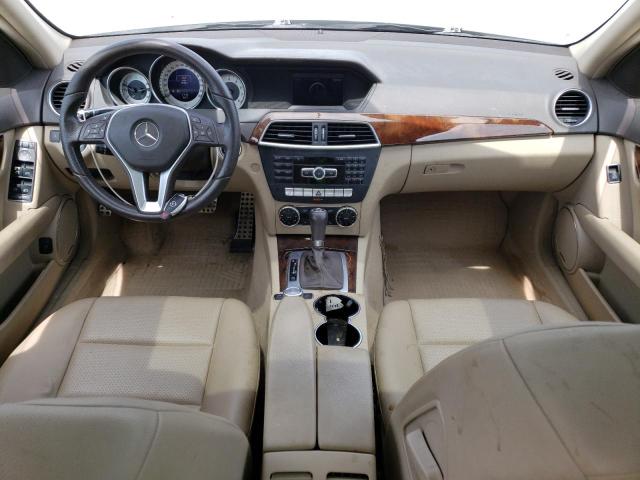 Photo 8 from auction – 2013 MERCEDES-BENZ C 250 with VIN WDDGF4HB6DR253115