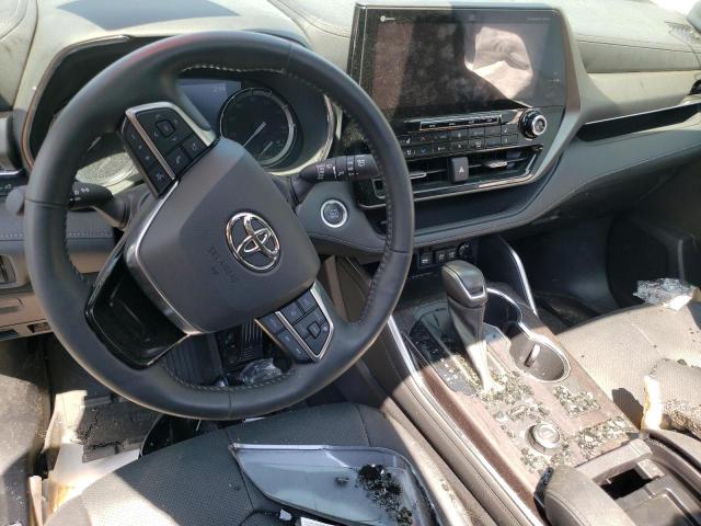 Photo 8 from auction – 2021 TOYOTA HIGHLANDER with VIN 5TDDZRBHXMS106599