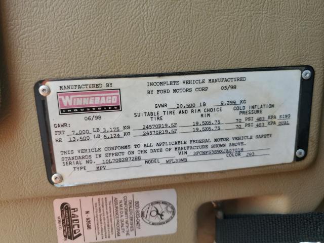 Photo 10 from auction – 1998 WINNEBAGO CHIEFTAN with VIN 3FCNF53S9XJA07018