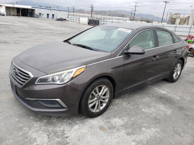 HYUNDAI SONATA SE 2016 with VIN 5NPE24AF5GH386132 - Photo from auction