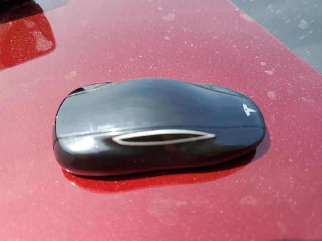 Photo 12 from auction – 2012 TESLA MODEL S with VIN 5YJSA1DN7CFS00185