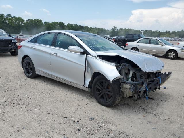 Photo 4 from auction – 2011 HYUNDAI SONATA with VIN 5NPEB4AC0BH239344