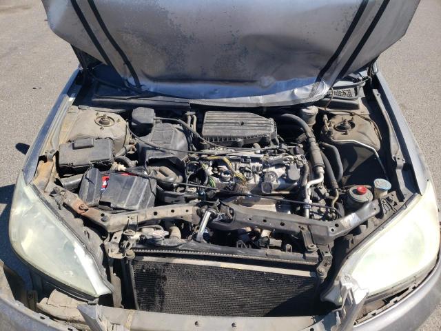 Photo 11 from auction – 2004 HONDA CIVIC LX with VIN 2HGES16564H560729