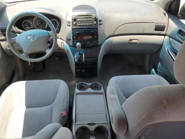Photo 8 from auction – 2010 TOYOTA SIENNA CE with VIN 5TDKK4CC2AS343309
