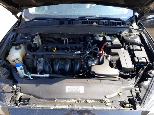 Photo 11 from auction – 2017 FORD FUSION S with VIN 3FA6P0G74HR267412