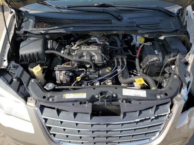 Photo 12 from auction – 2008 CHRYSLER TOWN & COU with VIN 2A8HR54PX8R817435