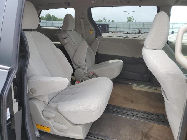Photo 11 from auction – 2011 TOYOTA SIENNA LE with VIN 5TDKK3DC9BS136930