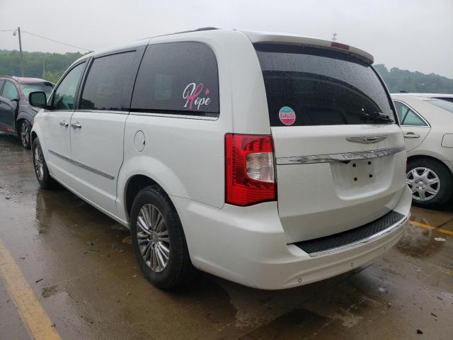 Photo 2 from auction – 2014 CHRYSLER TOWN & COU with VIN 2C4RC1CG3ER108123
