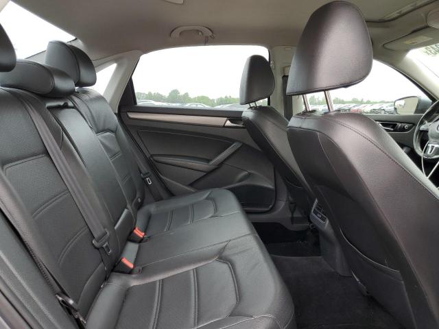 Photo 10 from auction – 2014 VOLKSWAGEN PASSAT SE with VIN 1VWBT7A34EC031630