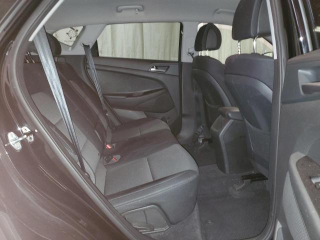 Photo 11 from auction – 2018 HYUNDAI TUCSON SE with VIN KM8J2CA41JU689411