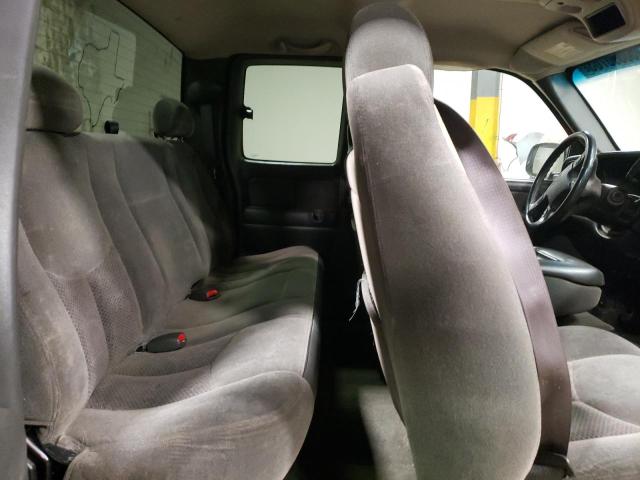 Photo 10 from auction – 2003 CHEVROLET SILVERADO with VIN 2GCEC19V731345911