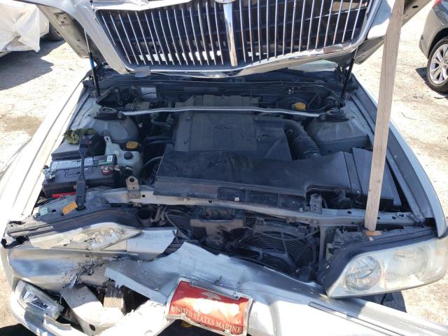 Photo 11 from auction – 2001 INFINITI Q45 BASE with VIN JNKBY31A91M100262