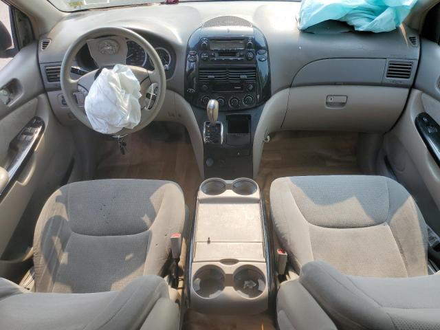 Photo 8 from auction – 2004 TOYOTA SIENNA LE with VIN 5TDBA23C84S023570