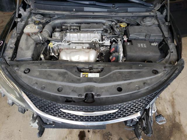 Photo 11 from auction – 2015 CHRYSLER 200 LIMITE with VIN 1C3CCCAB6FN569568