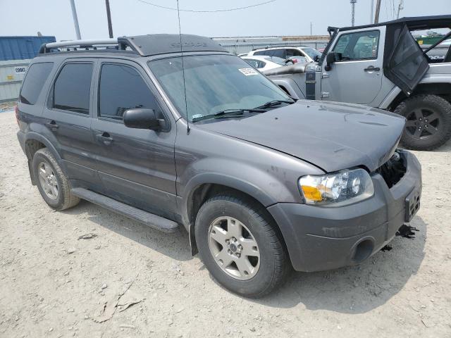 Photo 4 from auction – 2005 FORD ESCAPE XLT with VIN 1FMYU93135KA69370