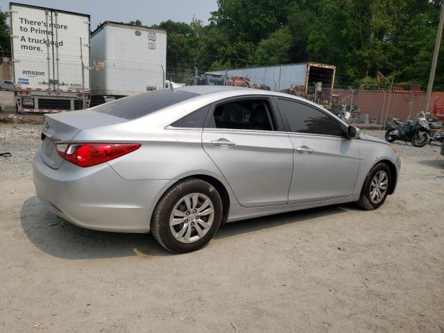 Photo 3 from auction – 2011 HYUNDAI SONATA GLS with VIN 5NPEB4AC7BH032403