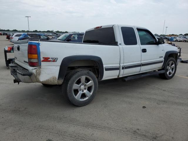 Photo 3 from auction – 2000 CHEVROLET SILVERADO with VIN 2GCEK19T8Y1145435