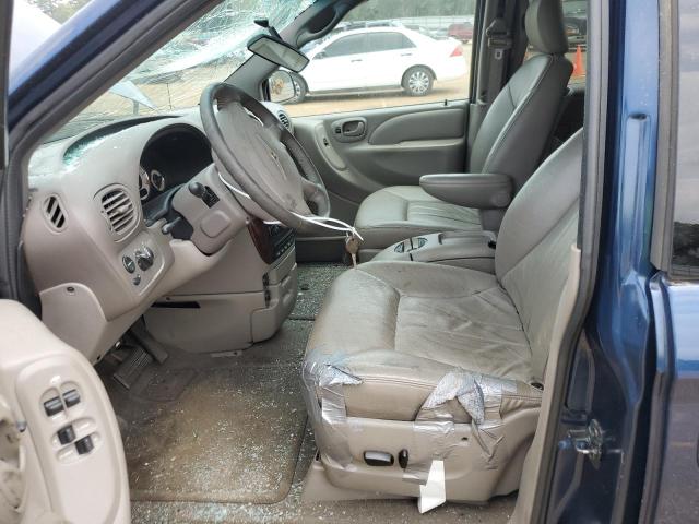 Photo 7 from auction – 2002 CHRYSLER TOWN & COU with VIN 2C8GP54L52R504899