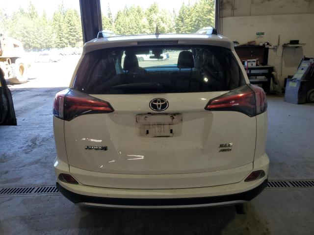 Photo 6 from auction – 2018 TOYOTA RAV4 ADVEN with VIN JTMRFREV1JJ192877
