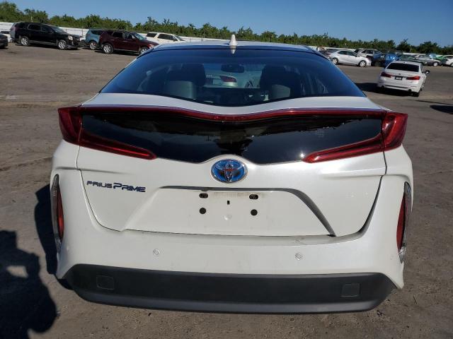 Photo 6 from auction – 2017 TOYOTA PRIUS PRIM with VIN JTDKARFP4H3056063