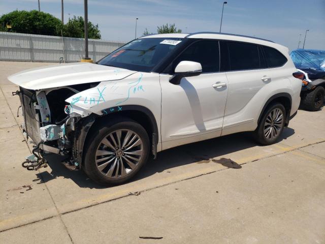TOYOTA HIGHLANDER 2021 with VIN 5TDFZRAH7MS068680 - Photo from auction