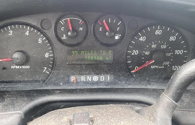 Photo 8 from auction – 2006 FORD TAURUS SE with VIN 1FAFP53U26A105567