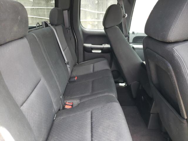 Photo 10 from auction – 2013 CHEVROLET SILVERADO with VIN 1GCRKSE00DZ221153