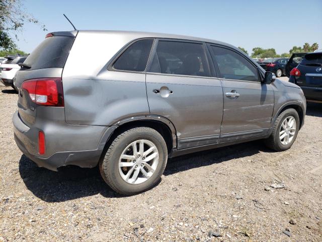 Photo 3 from auction – 2015 KIA SORENTO LX with VIN 5XYKT3A69FG559506