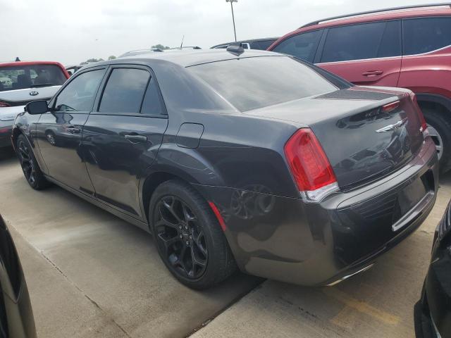 Photo 2 from auction – 2019 CHRYSLER 300 TOURIN with VIN 2C3CCAAG7KH758152