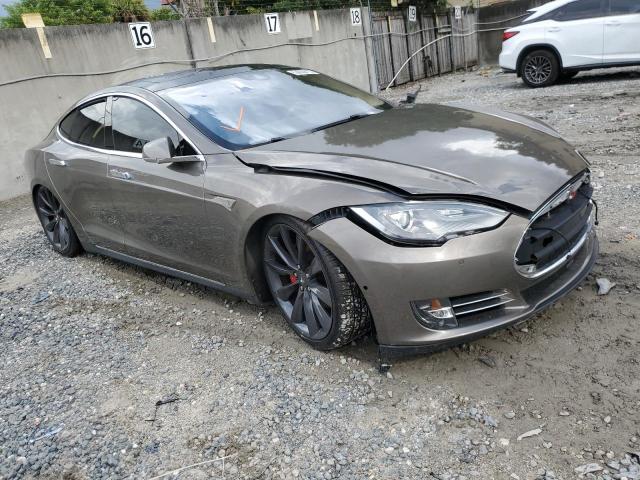 Photo 4 from auction – 2015 TESLA MODEL S with VIN 5YJSA1E44FF104489