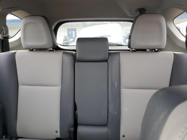 Photo 10 from auction – 2015 TOYOTA RAV4 LIMIT with VIN JTMDFREV0FJ046942