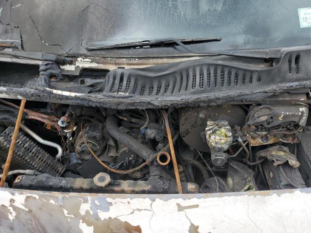 Photo 12 from auction – 2003 DODGE RAM VAN B3 with VIN 2D7KB31Z33K526357