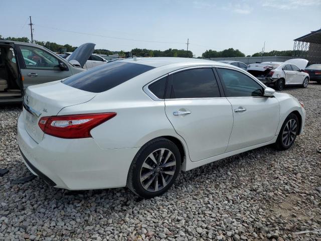 Photo 3 from auction – 2017 NISSAN ALTIMA 2.5 with VIN 1N4AL3AP6HC217979