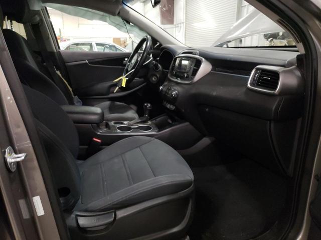 Photo 7 from auction – 2016 KIA SORENTO LX with VIN 5XYPGDA36GG179966