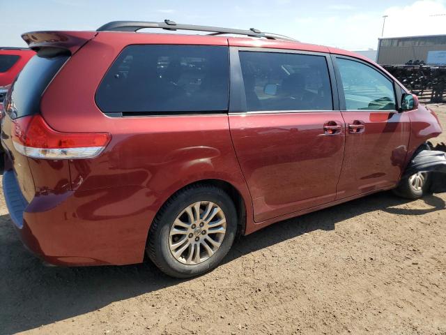 Photo 3 from auction – 2011 TOYOTA SIENNA XLE with VIN 5TDYK3DC3BS065315