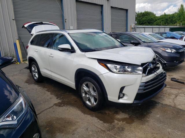 Photo 4 from auction – 2019 TOYOTA HIGHLANDER with VIN 5TDDZRFH1KS949291