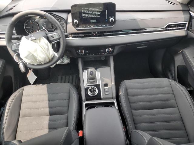 Photo 8 from auction – 2023 MITSUBISHI OUTLANDER with VIN JA4J4UA82PZ046322