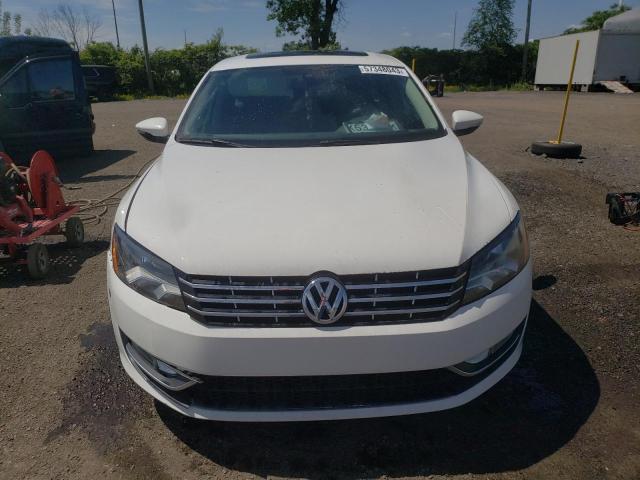 Photo 5 from auction – 2012 VOLKSWAGEN PASSAT SEL with VIN 1VWCM7A38CC099332