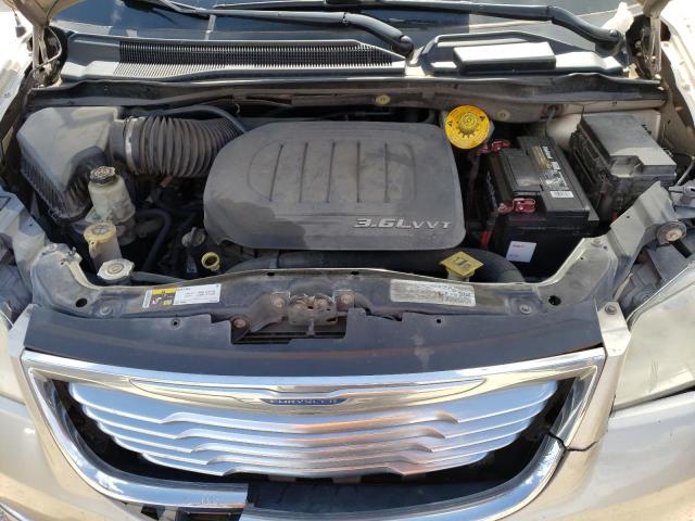 Photo 12 from auction – 2014 CHRYSLER TOWN & COU with VIN 2C4RC1BG6ER292930
