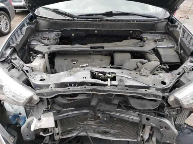 Photo 12 from auction – 2017 MITSUBISHI OUTLANDER with VIN JA4AR4AW4HZ029524