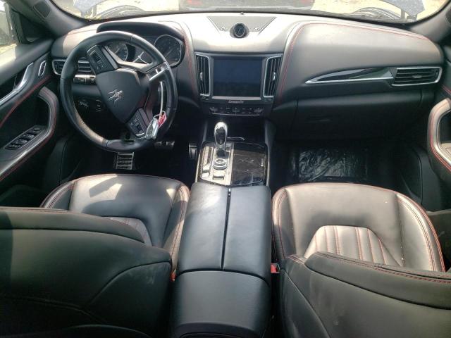 Photo 8 from auction – 2017 MASERATI LEVANTE with VIN ZN661XUA5HX222828