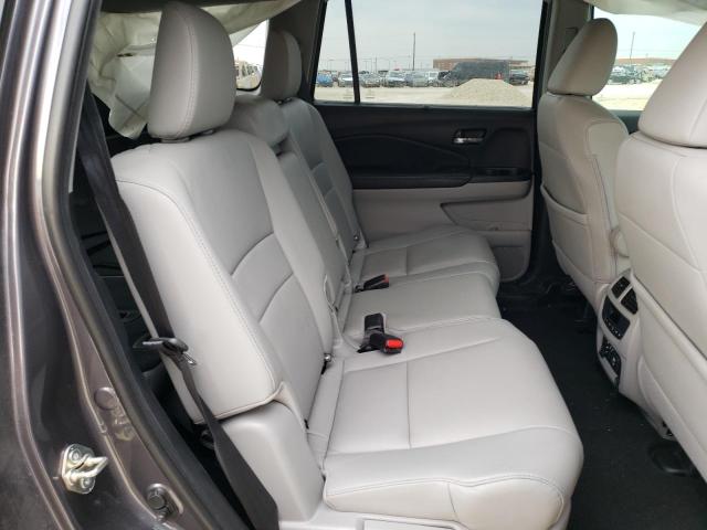 Photo 11 from auction – 2018 HONDA PILOT TOUR with VIN 5FNYF6H97JB034804