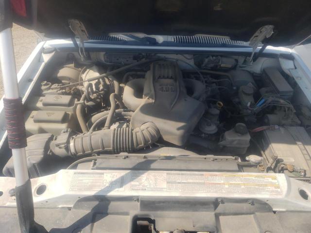 Photo 12 from auction – 2000 FORD EXPLORER E with VIN 1FMZU74E6YZC70010