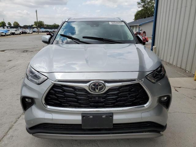 Photo 5 from auction – 2022 TOYOTA HIGHLANDER with VIN 5TDFZRBH8NS211278