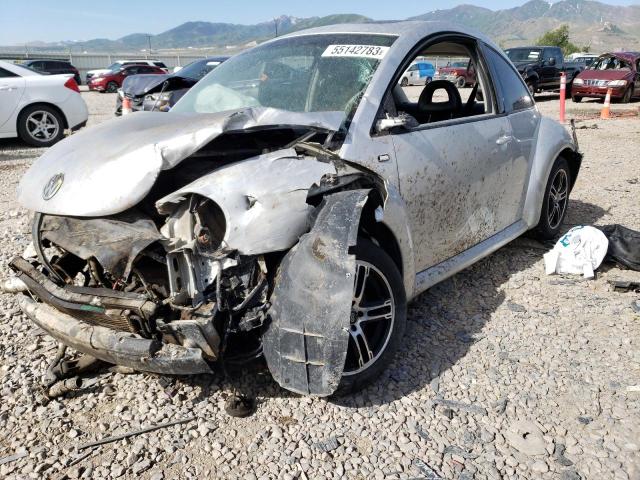 VOLKSWAGEN NEW BEETLE 2000 with VIN 3VWDD21C1YM451454 - Photo from auction